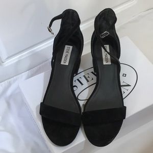 Steve Madden Black Irenee Ankle Strap Sandal